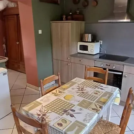 Spacious House In With Garden Casa vacanze