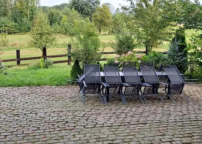 Spacious House In With Garden Holiday home Montignies-sur-Roc