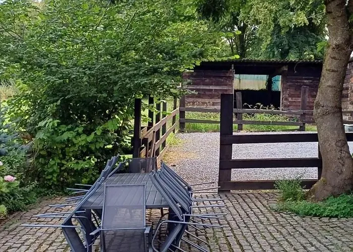 Spacious House In With Garden Holiday home