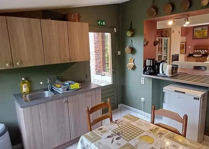 Spacious House In With Garden Holiday home Montignies-sur-Roc